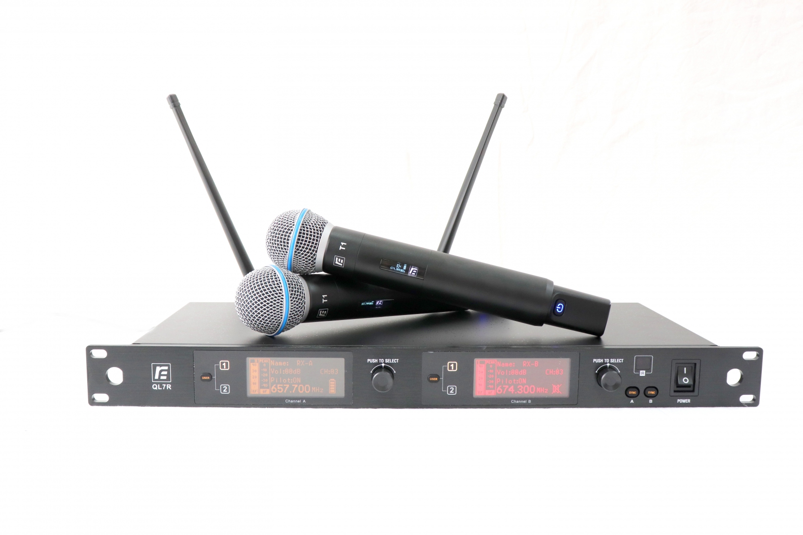 RFIntell QL7R/T1-B 720,500-754,000 МГц 2-канальная радиосистема с 2-мя ручными микрофонами в Красном Яре